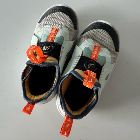 Nike Flex Runner 2 PS 'Barely Green' • little kids size 9C - Picture 4 of 6